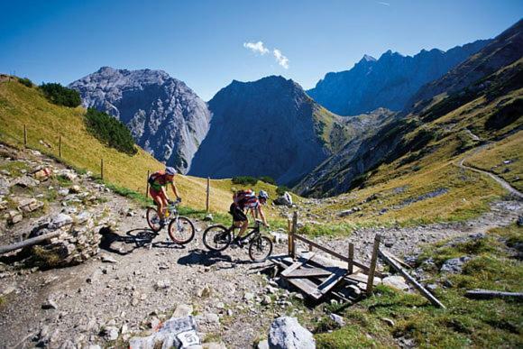 Апартаменты Alpenfreund Миттенвальд Экстерьер фото
